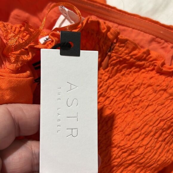 ASTR the Label Off Shoulder Puff Sleeve Midi Dress in Orange NWT Size xs - Picture 6 of 10